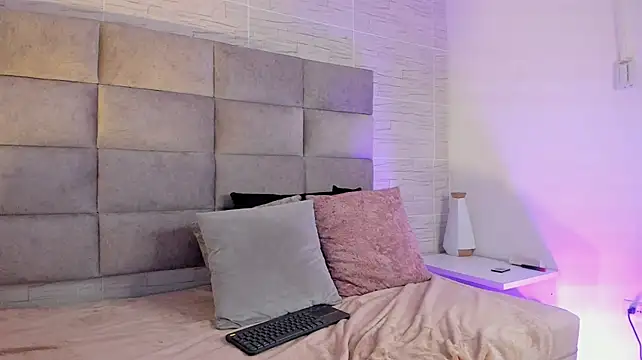maddieparkerr (F young) - 🍑Finger in ass