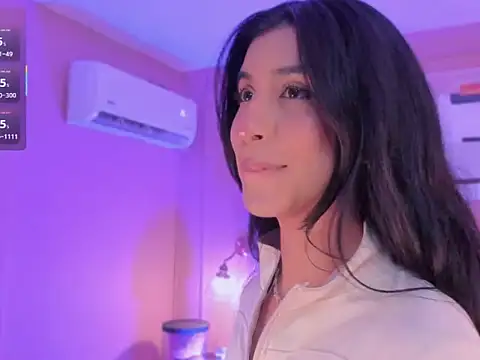 zia_cooper