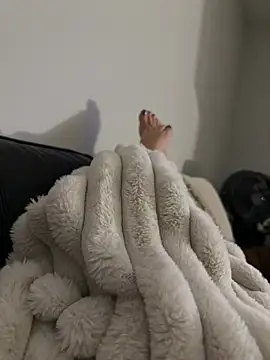 Meet_My_Feet-xox