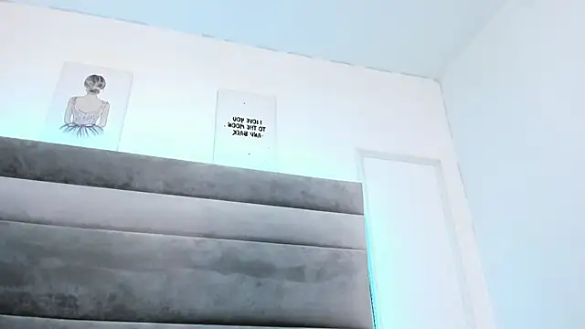 Blue_angeel live cam