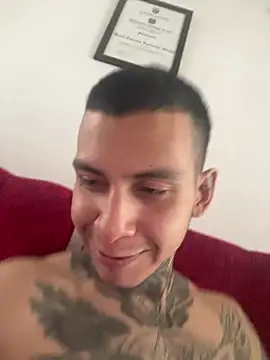 Andrew_san webcam
