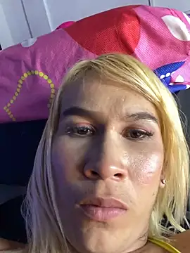 Astrid_Porno webcam