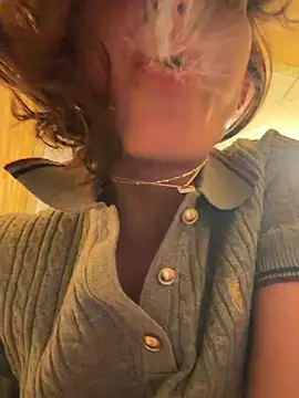 -AngelAri-
