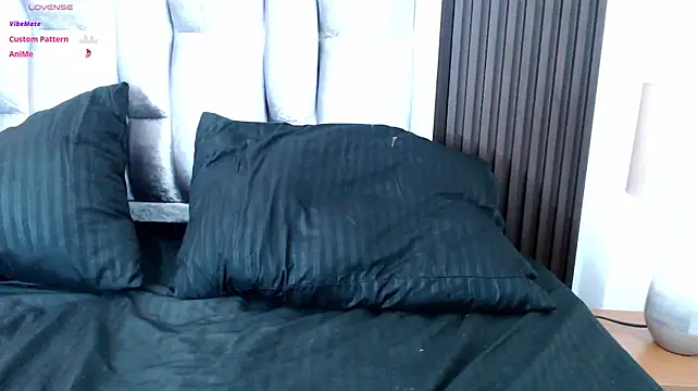 zahra_milks (F young) - suck cock