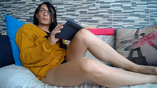 VioletaGomez_Co live cam on StripChat