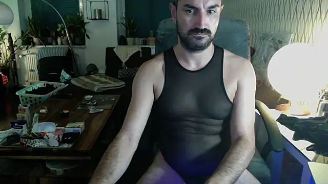 tomz0819