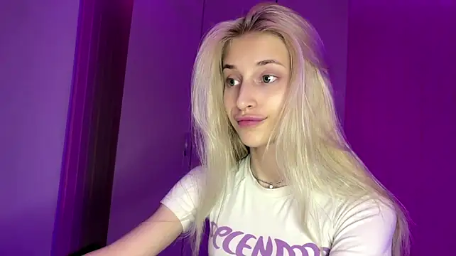 FiveFootBlonde