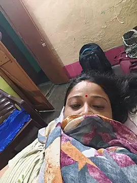 kashish_bhabhi (F milf) - booobs