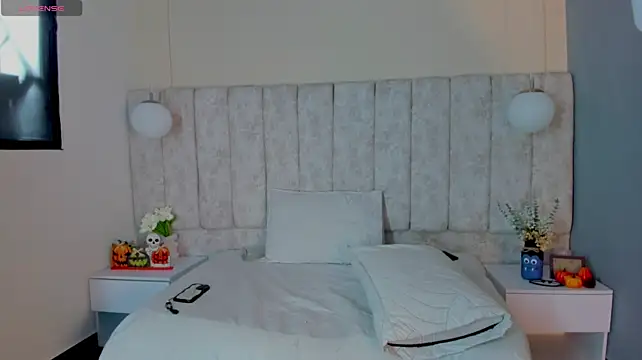 diana_santy (Ask my age) - fuck in misionary