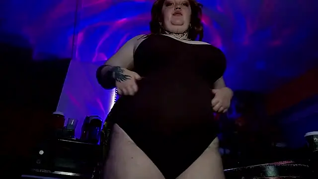 CURVYSAKURA