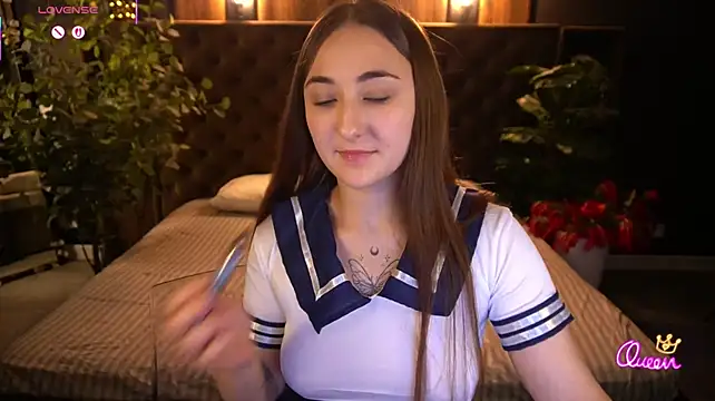 SashaDuvalle live cam on StripChat