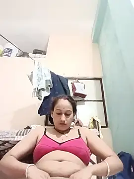 Sexi_roovi live cam on StripChat