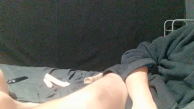 darkseduction93 live cam on StripChat