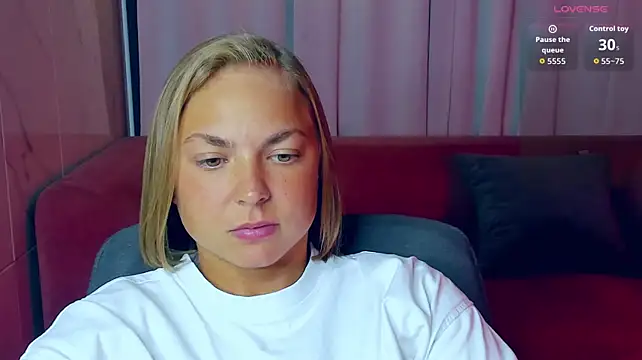 TataArdent live cam on StripChat