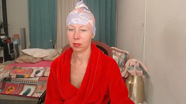 LuxuryNika live cam preview