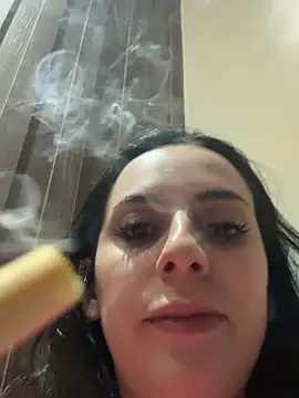 soceciliaok (Ask my age) - Uma siririca molhada