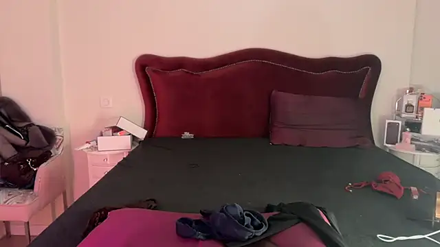 sexypatronice (F young) - HEM AMA HEM GÖTE DİLDO