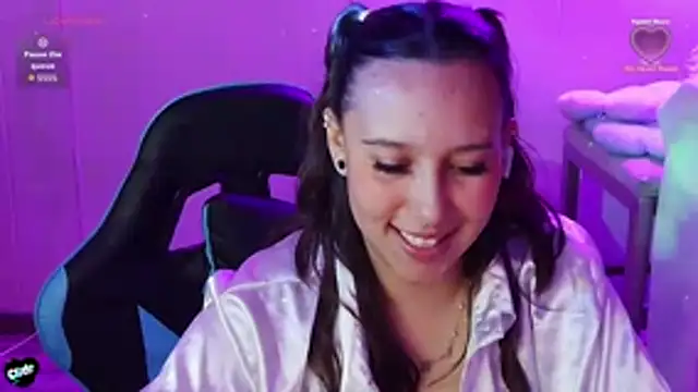 Skarlet_Adams28