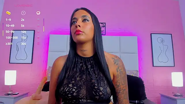 charlotte_kisss