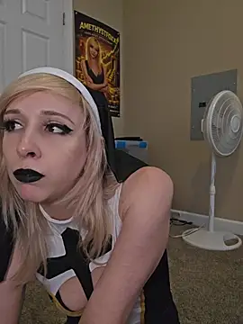 AmethystFoxx
