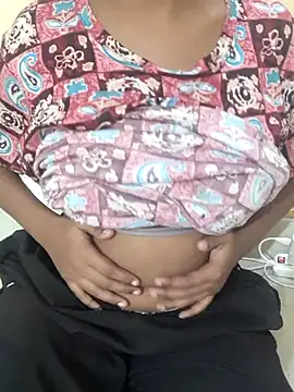 Your_Alinaa webcam