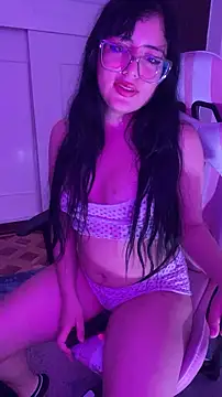 AlynaDoll_
