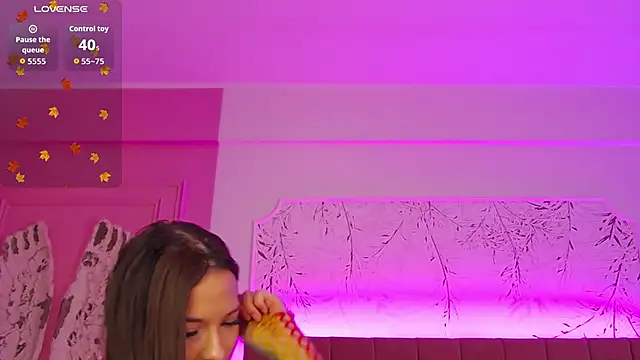 pinkysparks (F young) - 🥵💥Boobs teasing topless 💥🥵