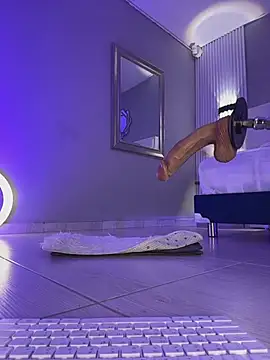 KatlynRous live cam preview
