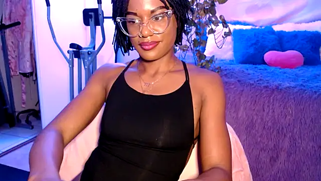 CocoSage live cam on StripChat