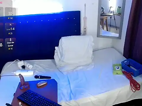 sheila-xxx live cam on StripChat