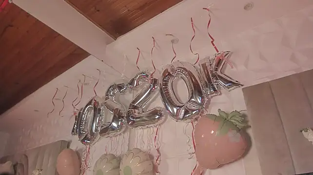chloe_larson