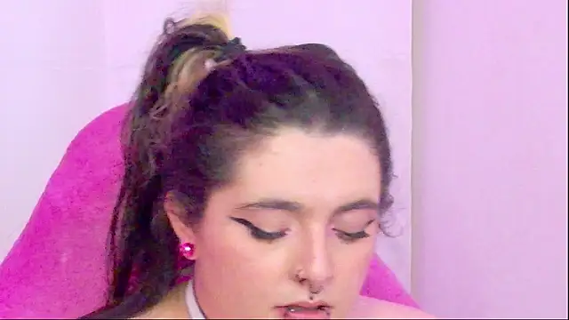 Sachi_Meow webcam