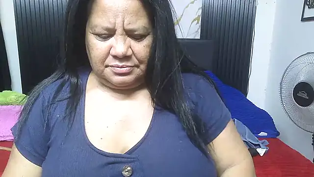 Shanttal0272 live cam preview