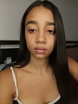 Zoe_Sweett18