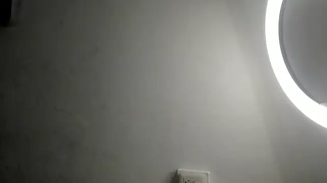vanessa_wild2