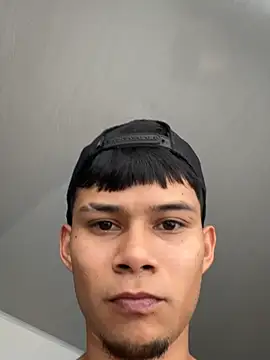 Anderrr01 live sex cam