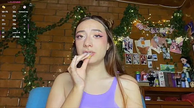 Annycolin_