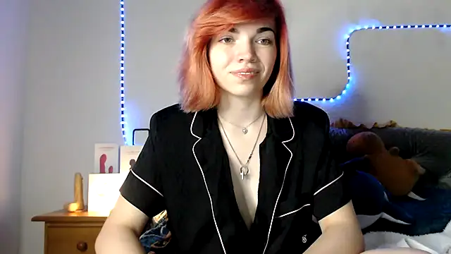 olivka-flower live cam preview