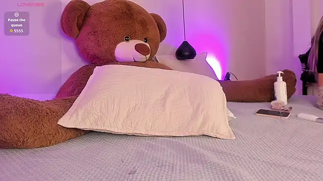 Modelo: ashvalentine_