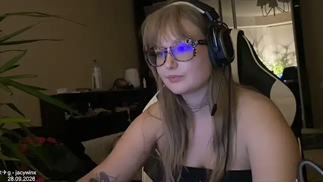 JacyWinslat webcam