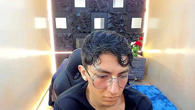 ElanGiraldo webcam