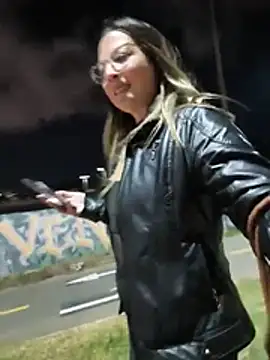 VALELUXX