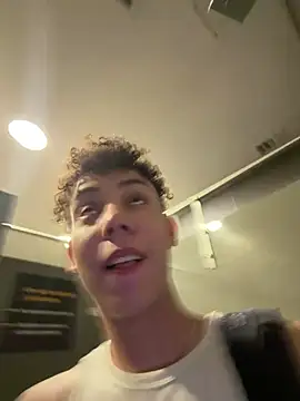 yoursexyjose webcam