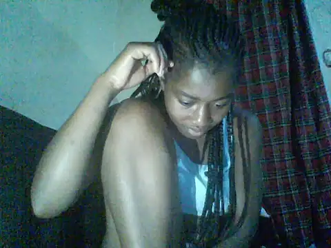 Loveyrue webcam
