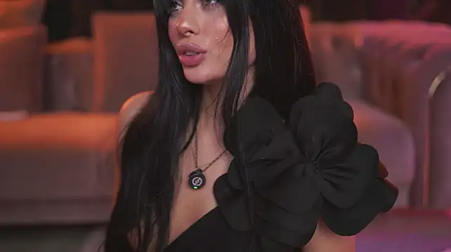 RavennaDArcy live sex cam