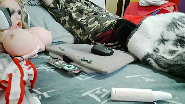 messi_syssy live cam on StripChat