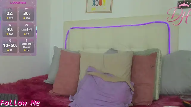 daphne_hills's live room