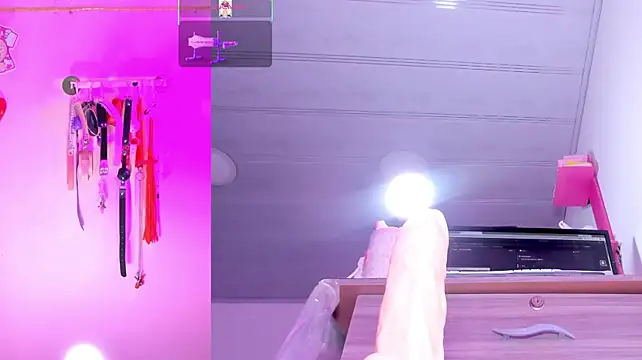 emily_foxxxii