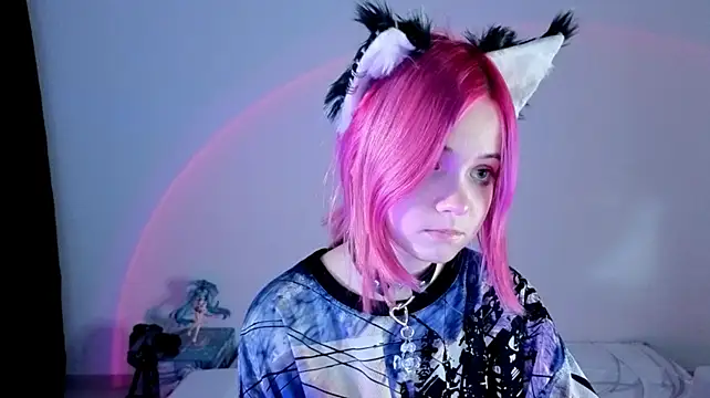 Hikkacat