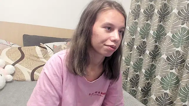 Emma_Tiny69